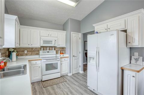 206 Tia Ct, Bethlehem, GA 30620 photo 9