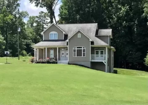105 Bennett Cir, Gillsville, GA 30543