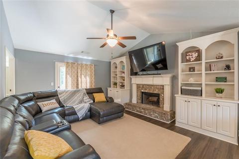 1973 Paynes Pt, Winder, GA 30680 photo 5