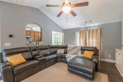 1973 Paynes Pt, Winder, GA 30680 photo 6