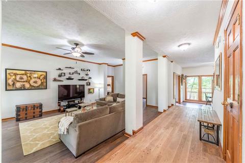 17 Spring Lake Trl, White, GA 30184 photo 9