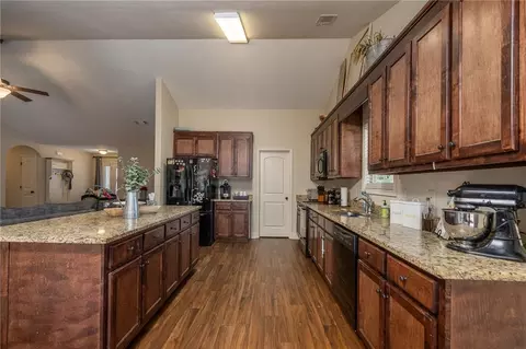 1949 Paynes Pt, Winder, GA 30680 photo 25