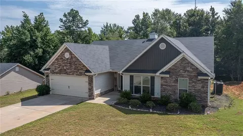 1949 Paynes Pt, Winder, GA 30680 photo 4