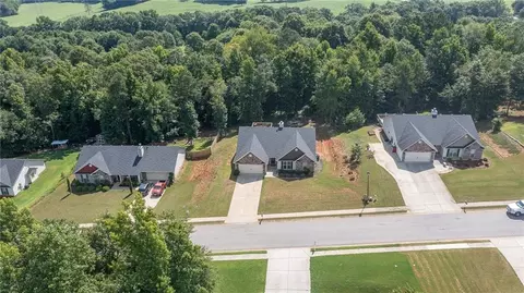 1949 Paynes Pt, Winder, GA 30680 photo 6