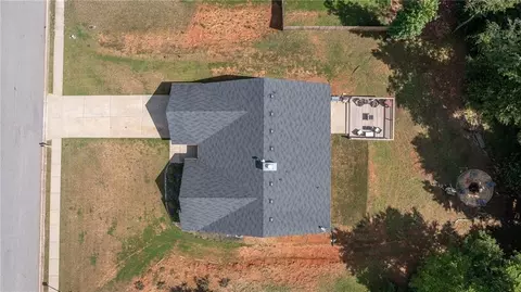 1949 Paynes Pt, Winder, GA 30680 photo 10
