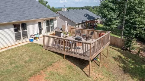 1949 Paynes Pt, Winder, GA 30680 photo 14