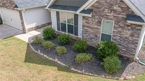 1949 Paynes Pt, Winder, GA 30680 photo 13