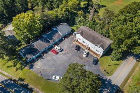 72 E Whitman St, Toccoa, GA 30577 photo 8