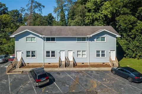 72 E Whitman St, Toccoa, GA 30577 photo 5