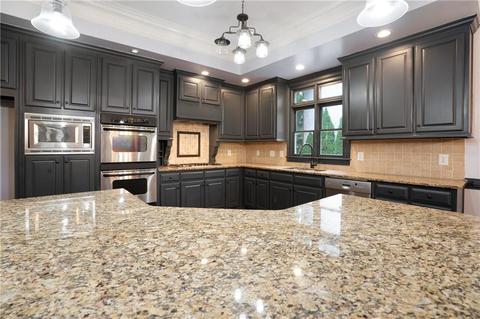 8420 Merion Dr, Duluth, GA 30097 photo 10
