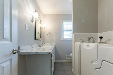 3981 Pine Needle Dr, Duluth, GA 30096 photo 6