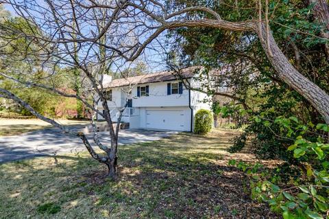 2448 Three Bars Dr, Grayson, GA 30017 photo 4