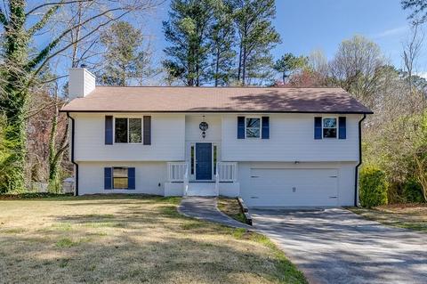 2448 Three Bars Dr, Grayson, GA 30017 photo 1