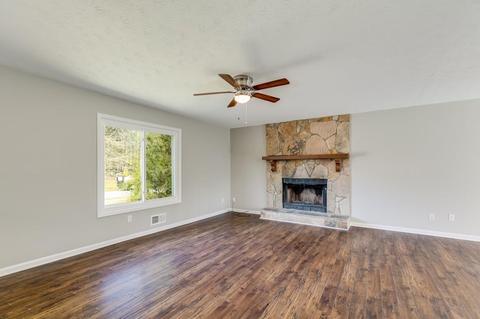 2448 Three Bars Dr, Grayson, GA 30017 photo 9