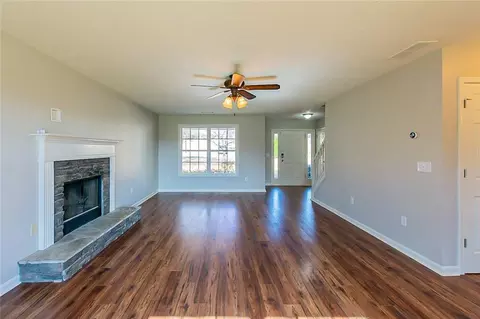 628 Sleeping Meadow Ln, Bethlehem, GA 30620 photo 5