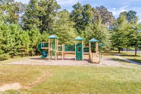 429 Spring Lake Hls, White, GA 30184 photo 3