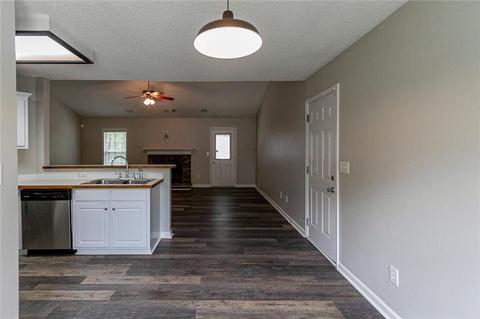 313 Maggie Ct, Bethlehem, GA 30620 photo 9