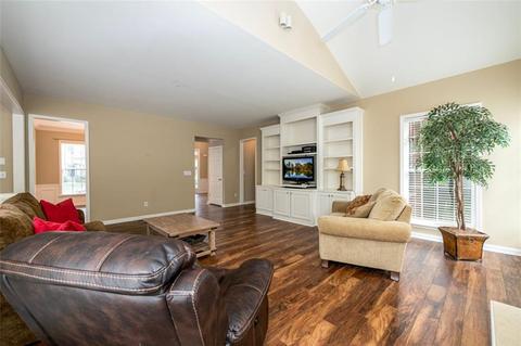 681 Hexham Ct, Suwanee, GA 30024 photo 13