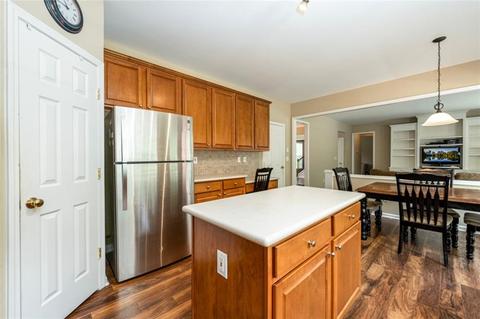 681 Hexham Ct, Suwanee, GA 30024 photo 8