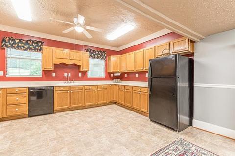 379 Cherry Rd, Franklin, GA 30217 photo 8