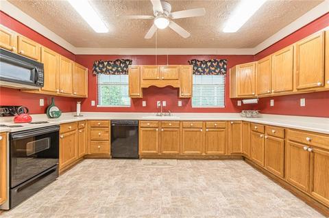 379 Cherry Rd, Franklin, GA 30217 photo 9
