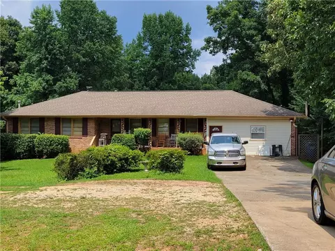 542 Rockbridge Rd, Lilburn, GA 30047