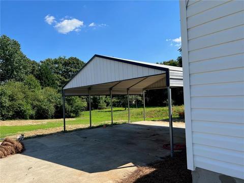413 Graystone Dr, Winder, GA 30680 photo 12