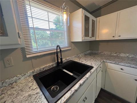 413 Graystone Dr, Winder, GA 30680 photo 3