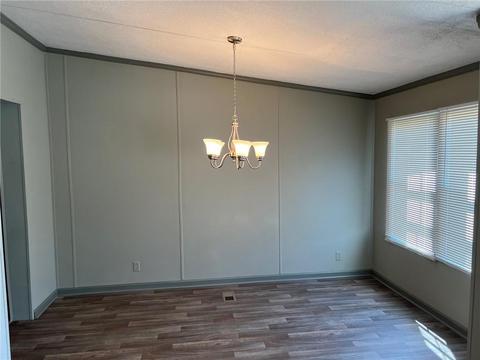 413 Graystone Dr, Winder, GA 30680 photo 4