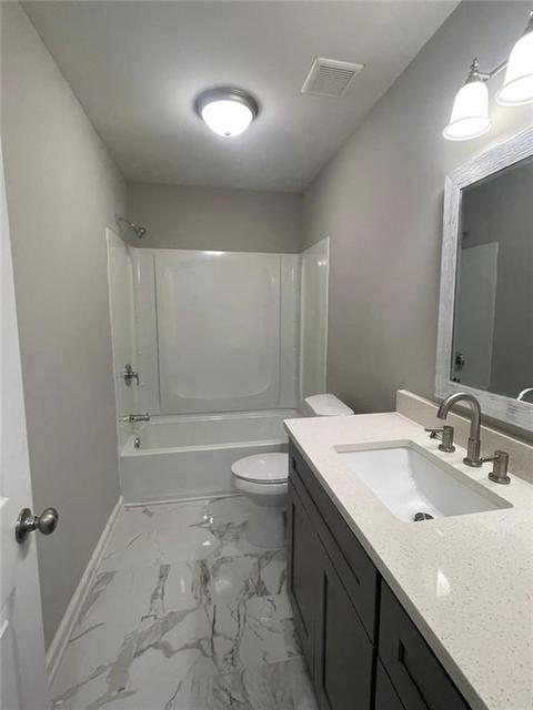 127 Easy St, Dublin, GA 31021 photo 13