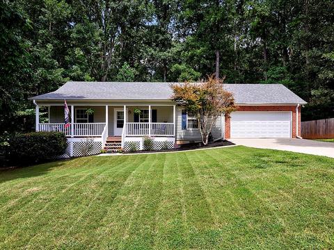 166 Azalea Dr, Winder, GA 30680 photo 1