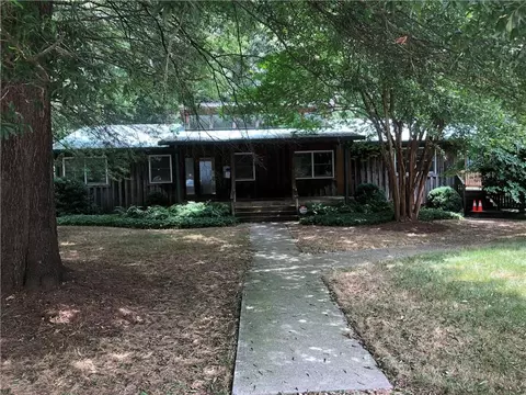 5006 Aubrey Dr, Cumming, GA 30028