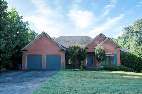 7861 Gable Dr, Douglasville, GA 30135