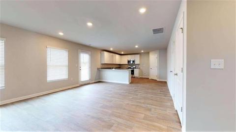 715 Clydes Way, Jackson, GA 30233 photo 7
