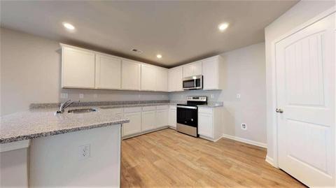 715 Clydes Way, Jackson, GA 30233 photo 8