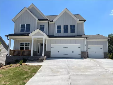 249 Parkers Pl, Hoschton, GA 30548