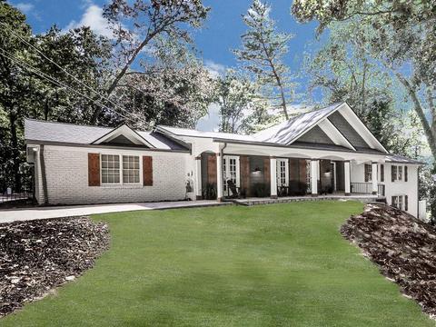 5335 Peachtree Dunwoody Rd, Sandy Springs, GA 30342