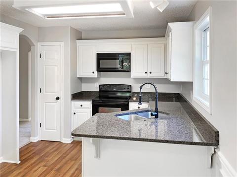 1258 Persimmon Place Dr, Bethlehem, GA 30620 photo 4