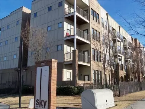 898 Oak St SW #1321, Atlanta, GA 30310