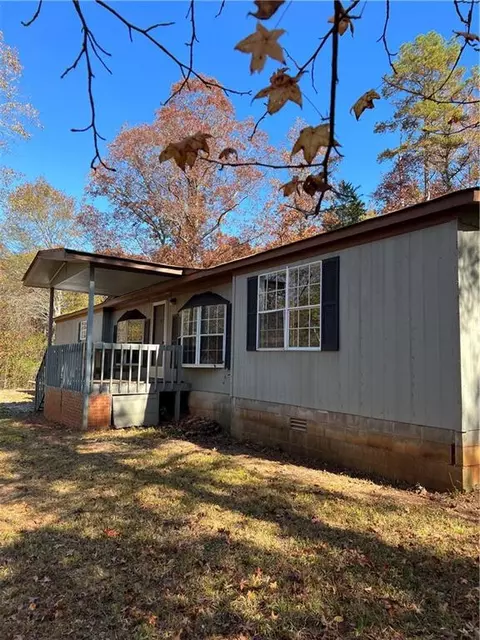 1239 Hannah Creek Church Rd, Royston, GA 30662