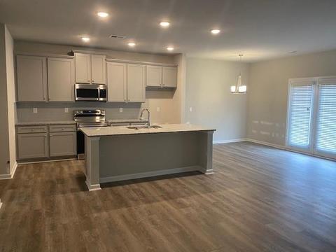 102 Crowley Dr, Calhoun, GA 30701 photo 4