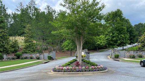305 Timberview Trl, Alpharetta, GA 30004