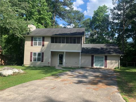 104 Shannon Chase Dr, Fairburn, GA 30213