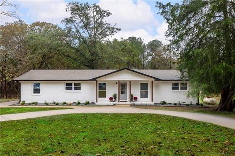 261 Skinners Byp, Milner, GA 30257