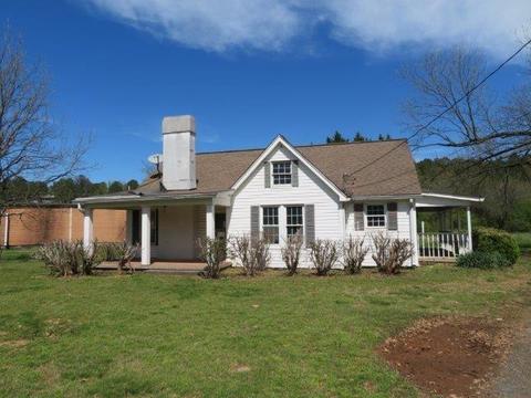 703 Turner Chapel Rd SE, Rome, GA 30161