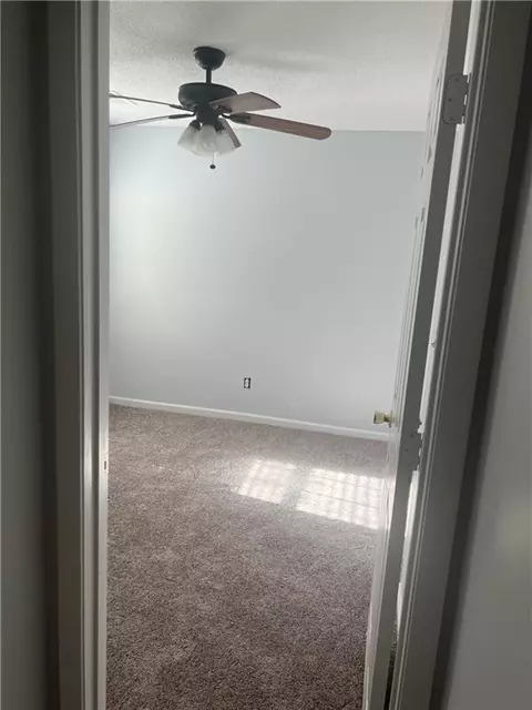 2306 Nicole Dr, Hampton, GA 30228 photo 4