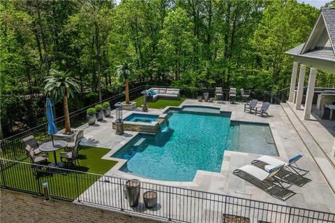 205 Cuthbert Ln, Acworth, GA 30101