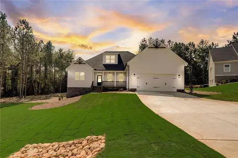 36 Wendover Dr, Cartersville, GA 30120