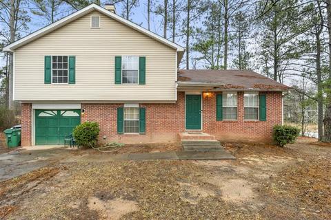 6853 Browns Mill Lake Rd, Lithonia, GA 30038