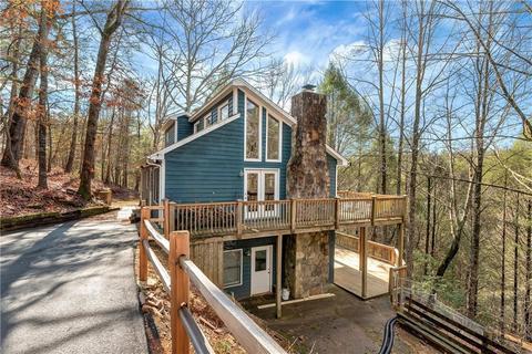 455 White Pine Ln, Clarkesville, GA 30523